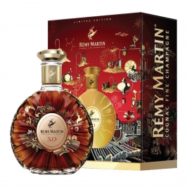 Remy Martin XO 700ml 40% (Hộp quà)