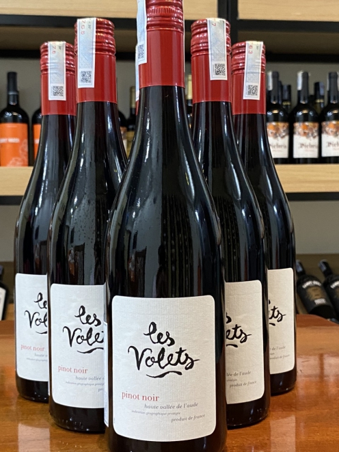 Rượu vang Pháp Les Volets Pinot Noir 750ml 13%