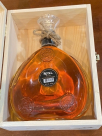 [Chính hãng] Rượu Royal V.S.O.P France 40%750ml kèm hộp gỗ cao cấp