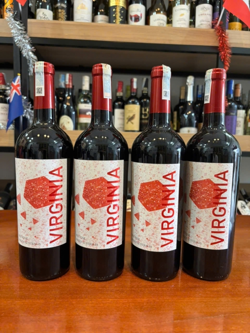 Rượu vang đỏ Red wine Virginia 750ml 14% vol.
