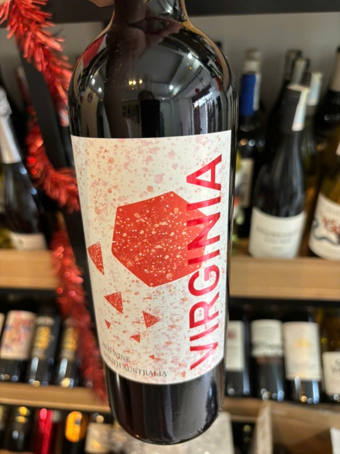 Rượu vang đỏ Red wine Virginia 750ml 14% vol.