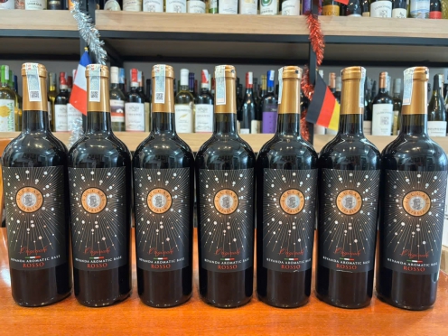 Rượu vang NGỌT Ý Luccari Rosso 750ml 10.5 vol